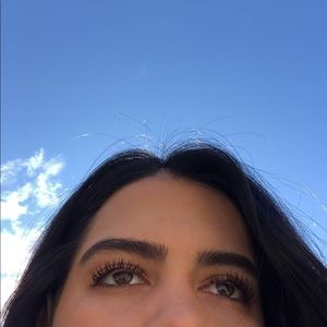 Meet your Posher, Madeline